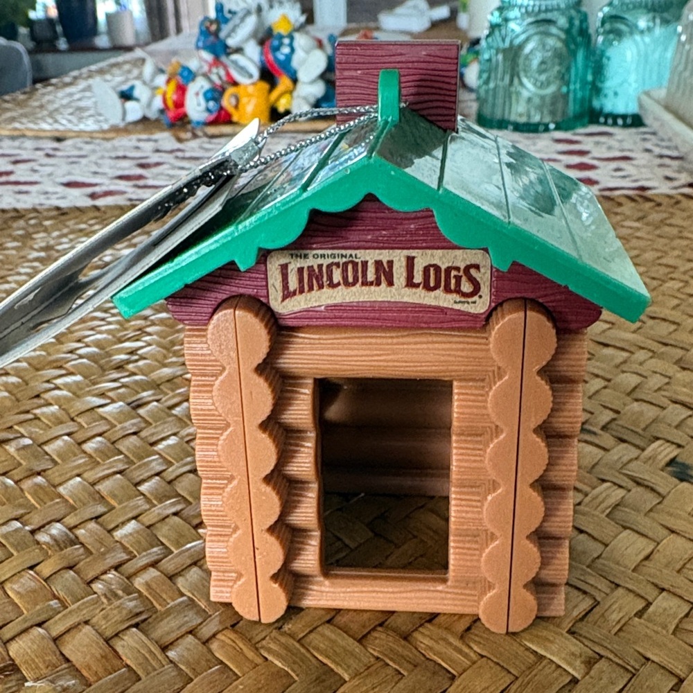 Hasbro Lincoln Logs Holiday Ornament - Green and Brown
